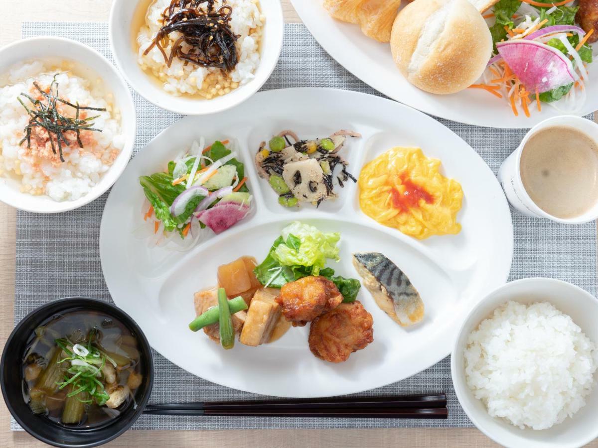 Super Hotel Tottori Ekimae Buitenkant foto